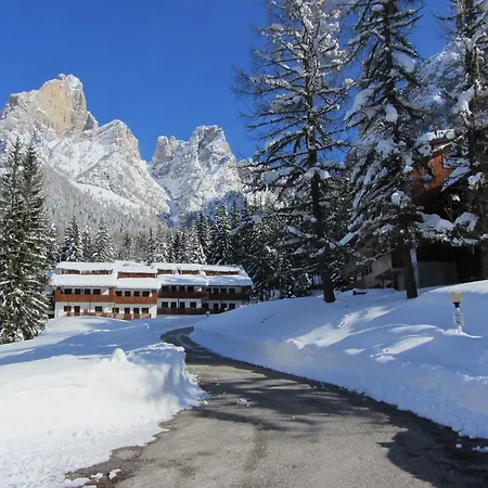 Centro Thule - Genziana * Selva di Cadore